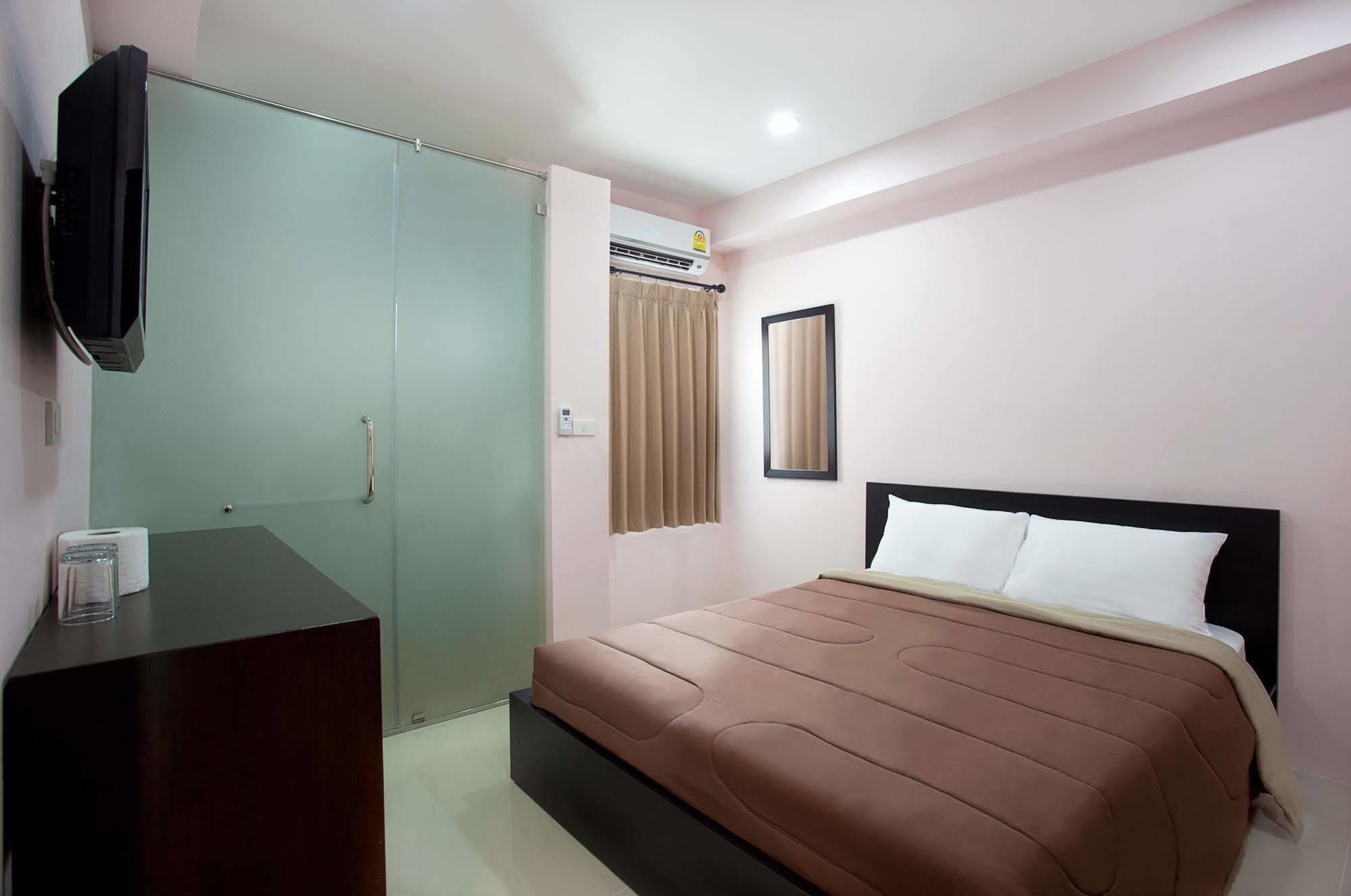 A And A 2* Bangkok